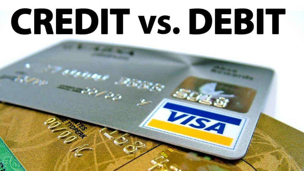 what is the different between debit card vs credit card